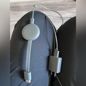 Google Chromecast Streaming Device